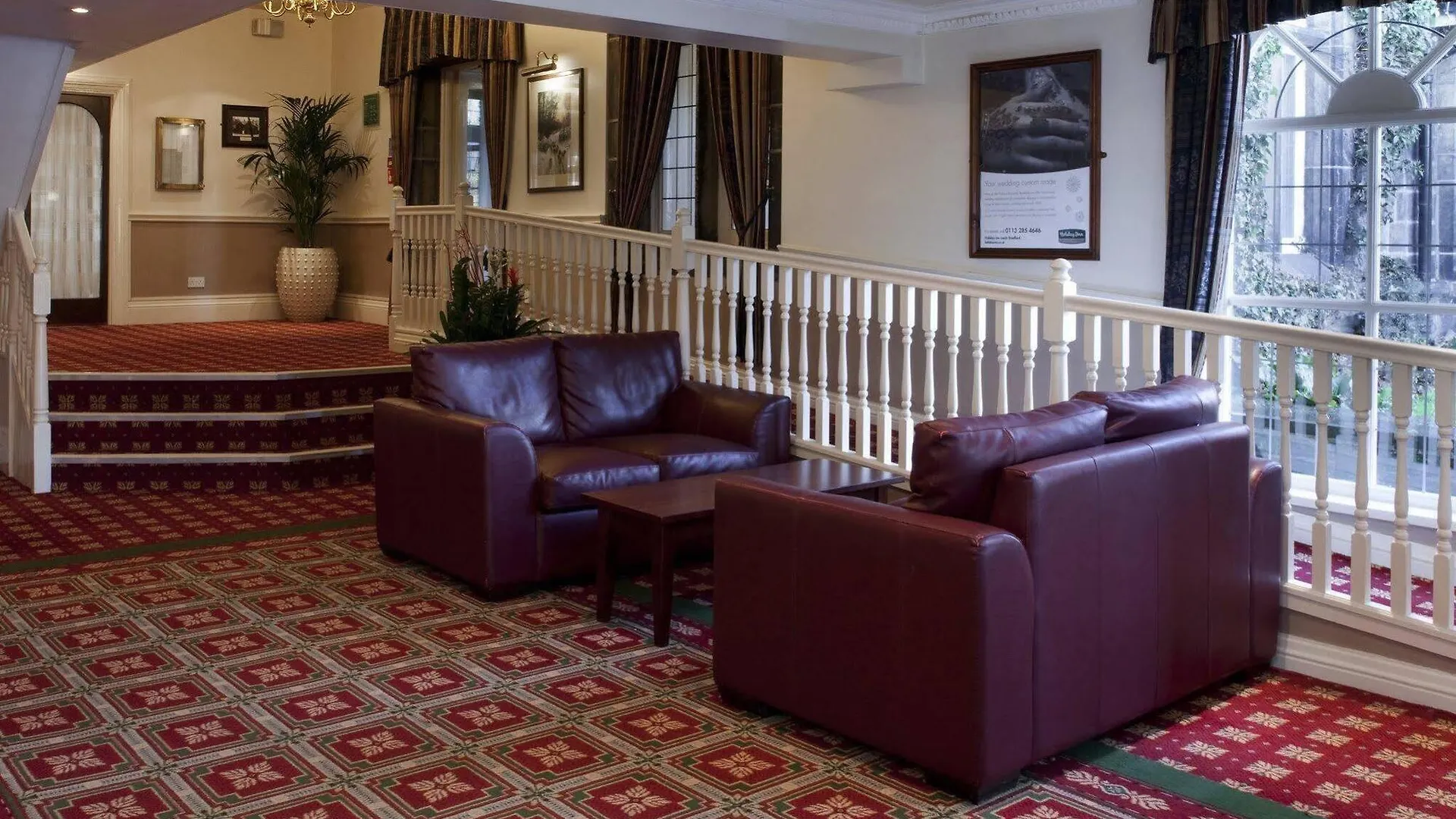 Tong Park Hotel